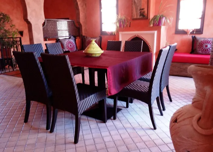 Ifrane, 7 Au Village Naturiste Couple Only ריאד